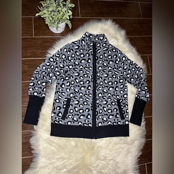 Rachel Zoe grey leopard print zip up sweater sz Large - Picture 2 of 9